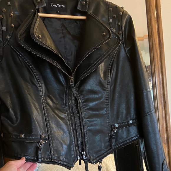 Black Leather Women's Jacket - Picture 13 of 14